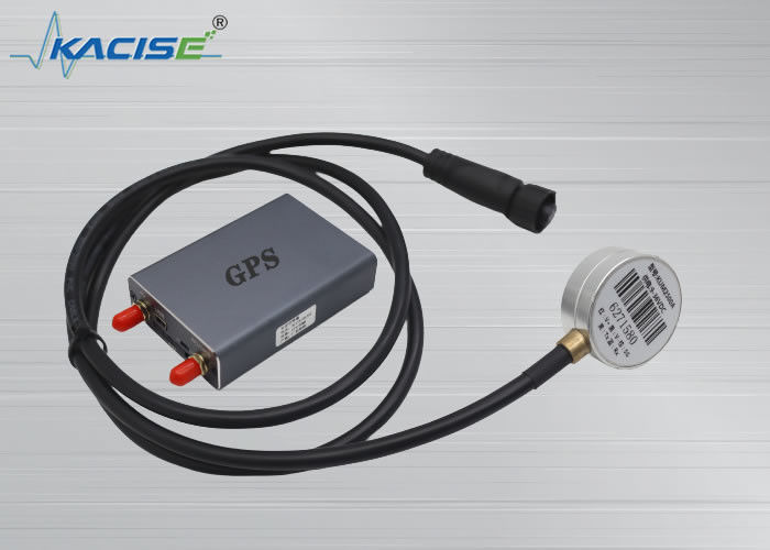 سنسور سطح سوخت اولتراسونیک 0.1 میلی متری با وضوح بالا KUM2500A با حفاظت IP67 و رابط RS232/RS485/TTL