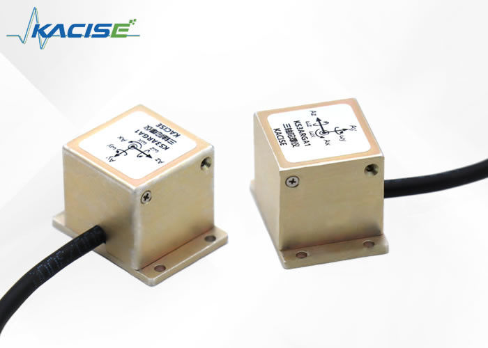 سنجه جیروسکوپ سرعت زاویه ای سه محوری (Triaxial Angular Rate Gyroscope) MEMS سنجه جیروسکوپ با دمای عملیاتی -45°+80°C، حساسیت G-Value <0.02(°/s/g) و شتاب قابل تحمل 20000g