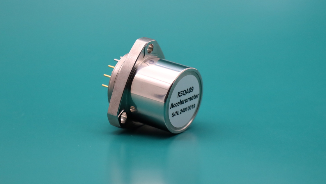 20g ارتعاش اوج سینوس شتاب سنج سنسور فاکتور مقیاس 0.9-1.3mA/g وضوح <5μg