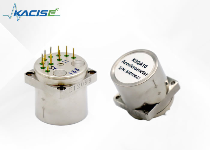 حساسیت درجه حرارت≤30ppm/°C~≤80ppm/°C اندازه حسگر شتاب سنج Ø25.4x30mm