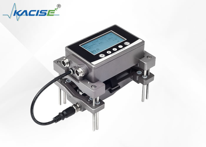 DN15 DN20 DN25 DN32 DN40 کلیمپ بدون تماس دستگاه اندازه گیری جریان فوق صوتی برای آب و روغن