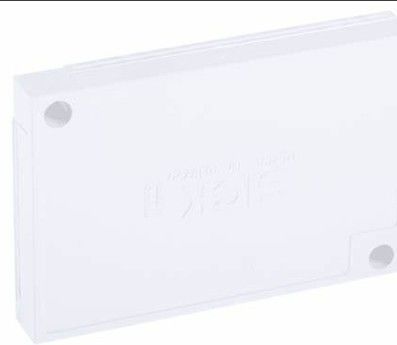 بازتابنده‌های مستطیلی PMMA ABS برای Sick PL40A 56x37mm 2 سوراخ اتصال پیچ گروه لوازم جانبی بازتابنده‌ها