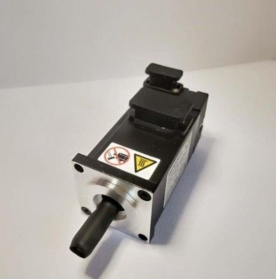 نوآوری 1KW تا 7.5KW سرو موتور با 0.16-48 NM Torque نامی برای تجهیزات الکتریکی چند عملکردی