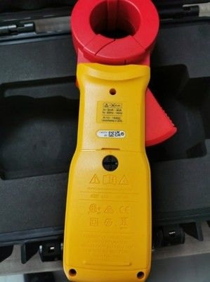 Fluke 1630-2 FC زمین کلیمپ حداکثر ولتاژ به زمین 1000 V باتری نوع AA قلیایی IEC EN LR6 x4
