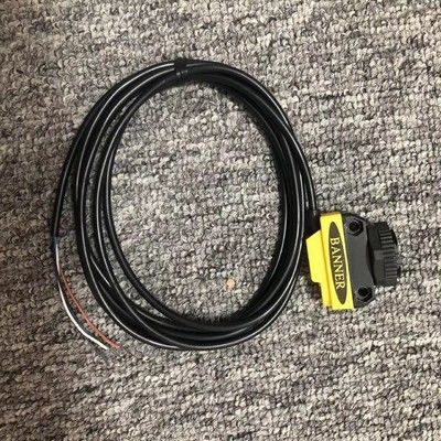 سنسور فوتو الکتریکی پراکنده QS18VP6D با دامنه حسگر 450 میلی متر IP67 NEMA 6 خروجی PNP نامگذاری شده و مکمل