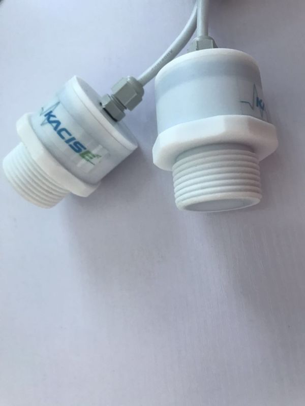 1NPT PTFE Material Ultrasonic Transducer Sensor Ultrasonic Level Meter For Diesel Tank