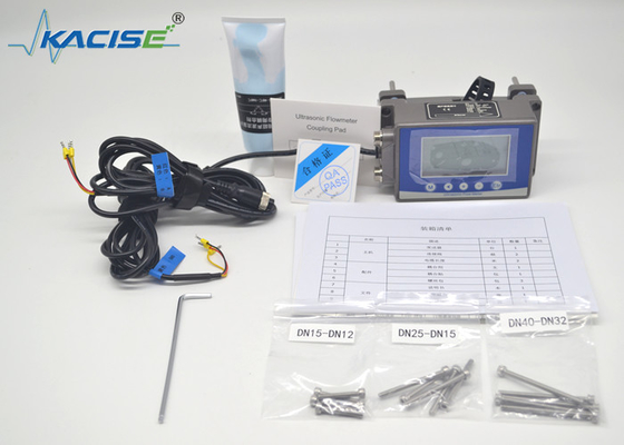 DN15 DN20 DN25 DN32 DN40 کلیمپ بدون تماس دستگاه اندازه گیری جریان فوق صوتی برای آب و روغن